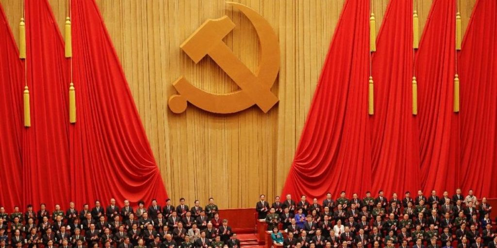 √ Ideologi Komunisme: Pengertian, Sejarah, Ciri, dan Contoh!