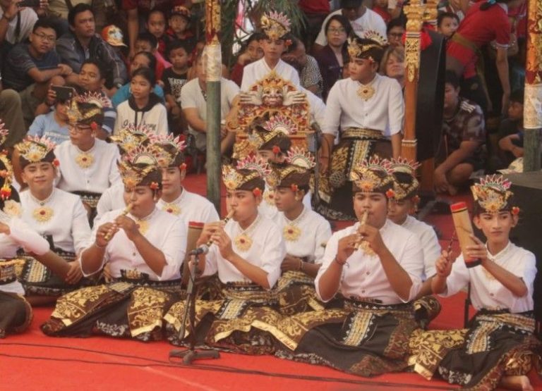 √ 10 Alat Musik Tradisonal Bali Beserta Perkembangannya [Lengkap] - 10 Permainan Tradisional Dan Daerah Asalnya