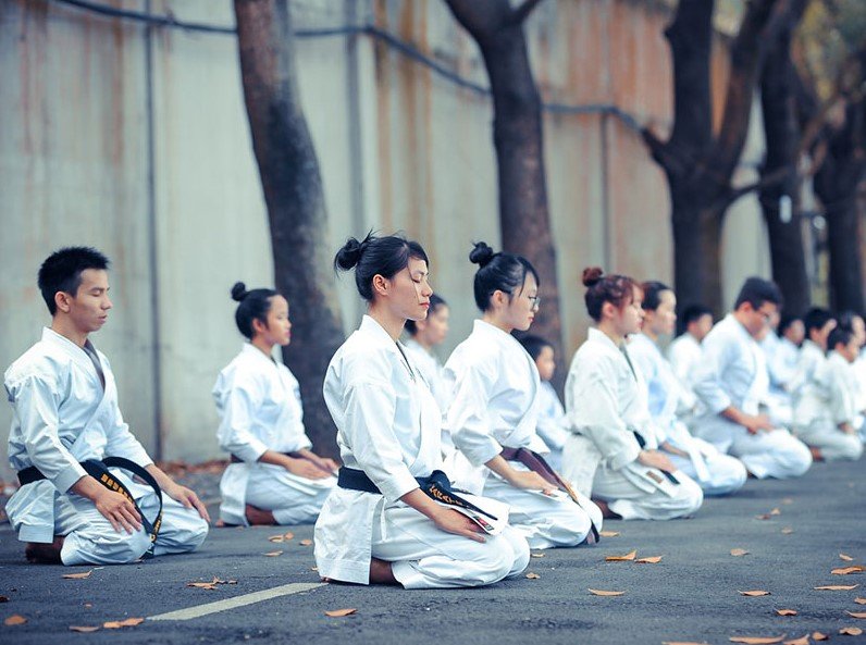 Sejarah, Janji, Sabuk, hingga Teknik Dasar Taekwondo [Lengkap]