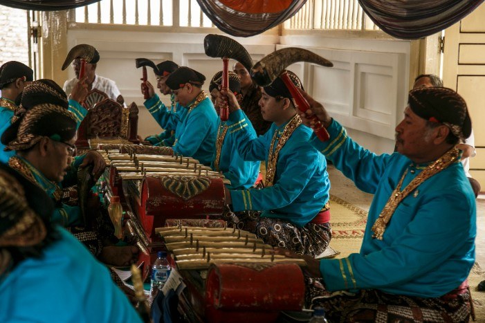 Lengkap Alat  Musik  Tradisional Jawa Timur Beserta Gambar  