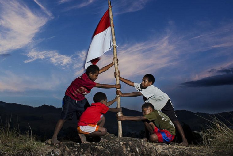 Pengertian Persatuan dan Kesatuan Bangsa Indonesia